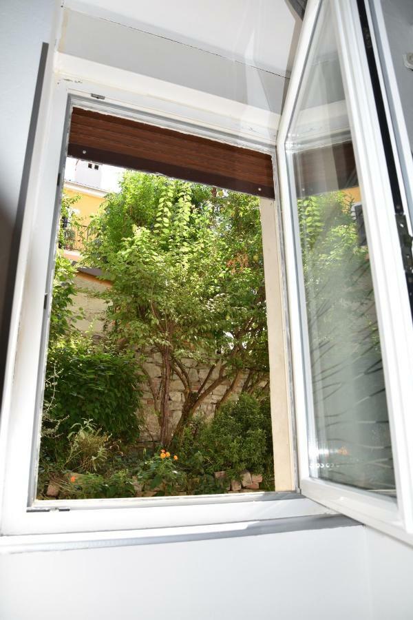 Studio Apartment Lumen Pula Extérieur photo